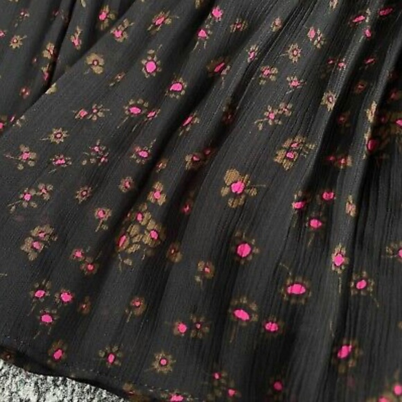 JACK WILLS Skirt Size 10 Chiffon Pleated Ditsy Floral Short Mini - Picture 3 of 7